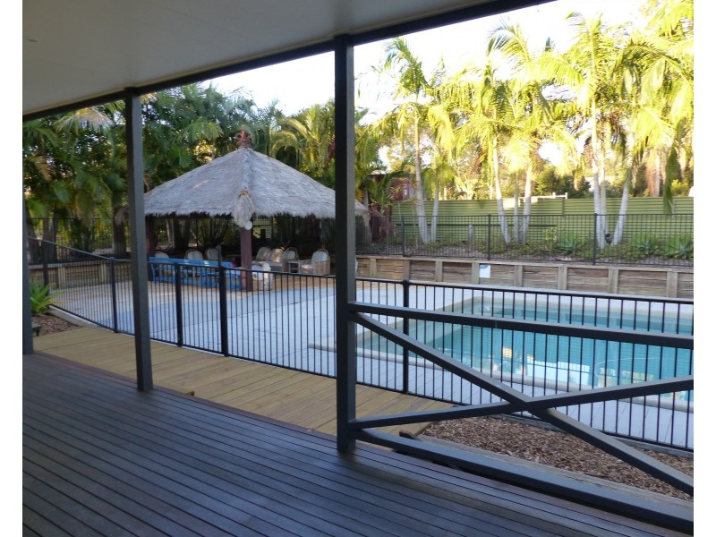 68 Glenridge Dr, Cooroibah QLD 4565