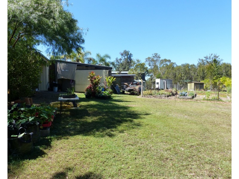 68 Glenridge Dr, Cooroibah QLD 4565