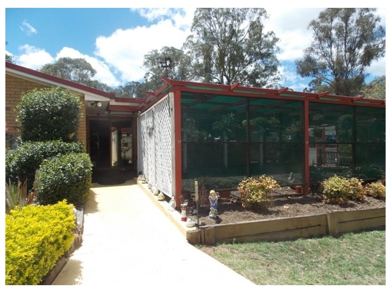 58 Rifle Range Rd, Nanango QLD 4615