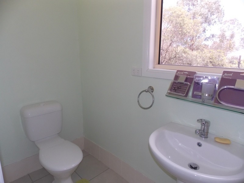 58 Rifle Range Rd, Nanango QLD 4615