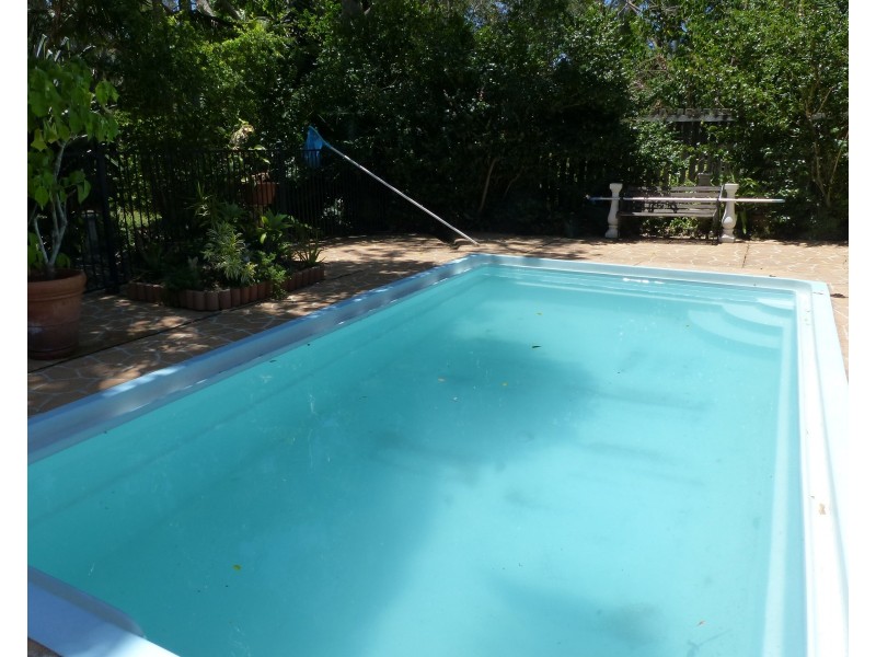 25A Jirrima Cres, Cooroibah QLD 4565