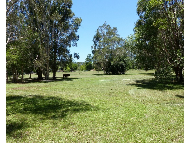 25A Jirrima Cres, Cooroibah QLD 4565