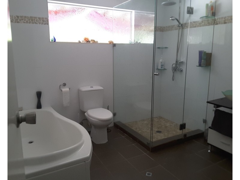 25A Jirrima Cres, Cooroibah QLD 4565