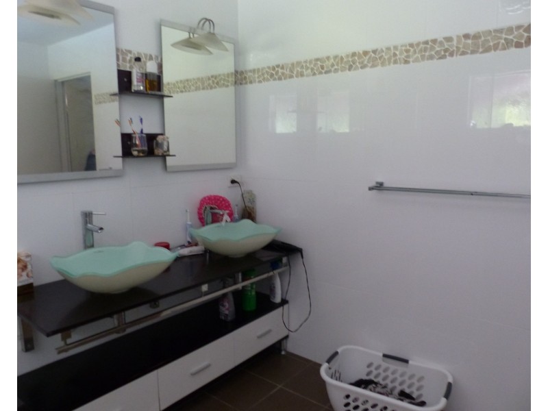 25A Jirrima Cres, Cooroibah QLD 4565