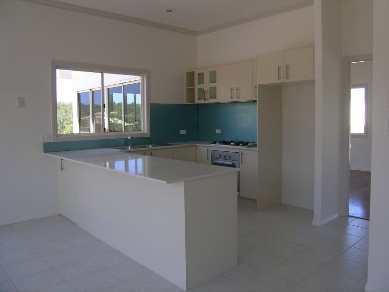 2 Kintail Lane, Coomera QLD 4209