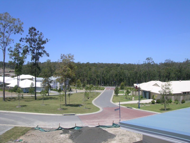 2 Kintail Lane, Coomera QLD 4209