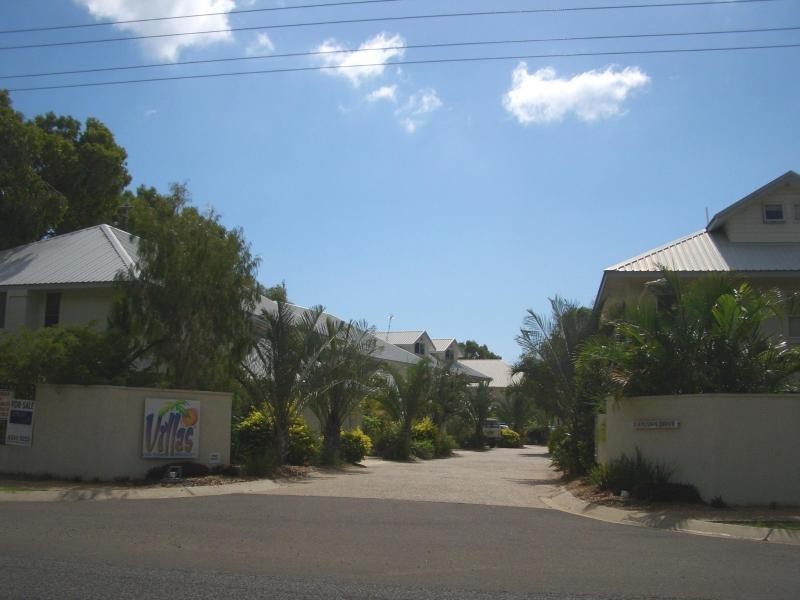 2/2 Sylvan Drive, Moore Park Beach QLD 4670