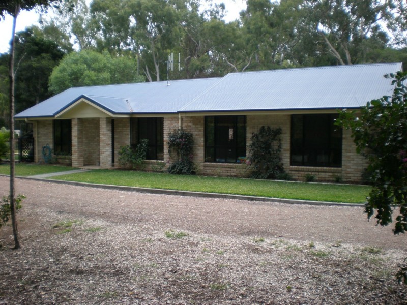 7 Kentia Avenue, Moore Park Beach QLD 4670