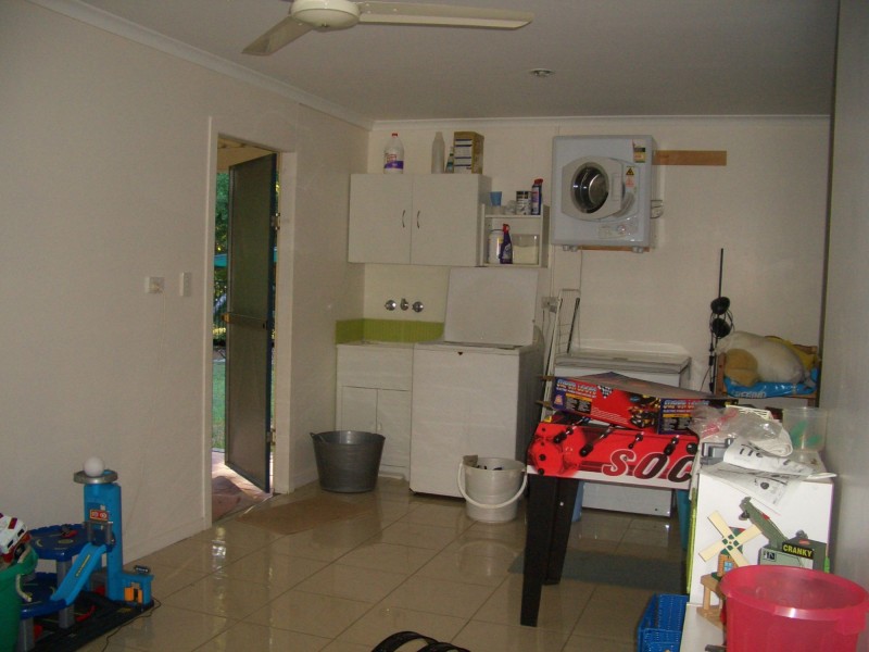 7 Kentia Avenue, Moore Park Beach QLD 4670