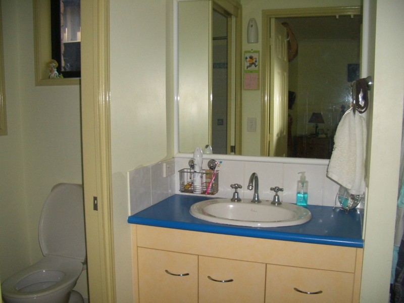 7 Kentia Avenue, Moore Park Beach QLD 4670