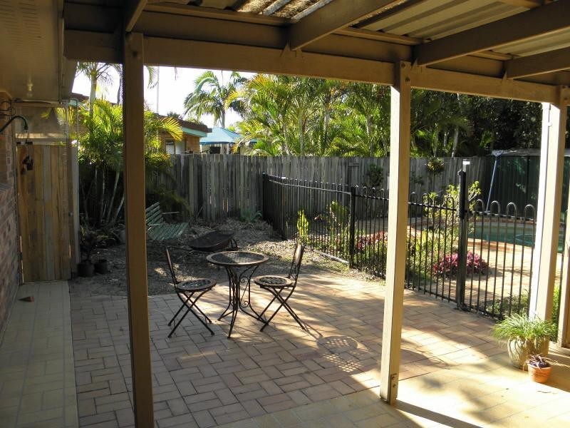 8 Tea Tree Court, Moore Park Beach QLD 4670