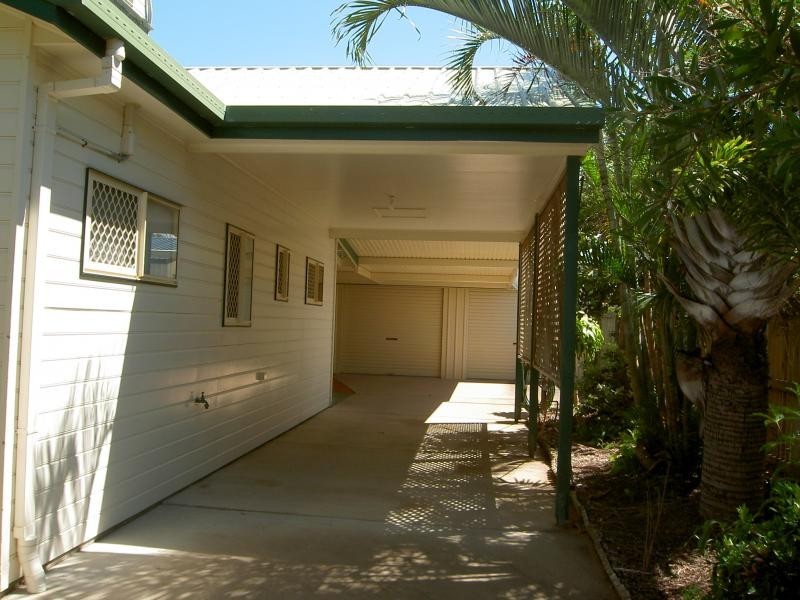 13 Acacia Street, Moore Park Beach QLD 4670
