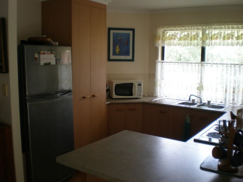 60 Moore Park Road, Moore Park Beach QLD 4670