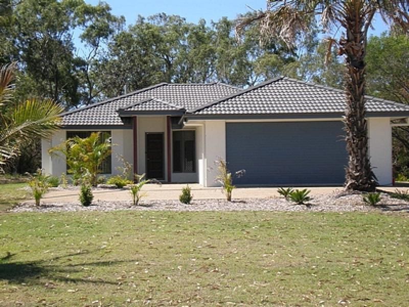 12 Malvern Drive, Moore Park Beach QLD 4670