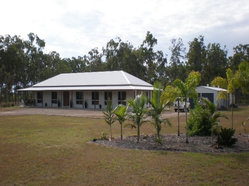 394 Malvern Drive, Moore Park Beach QLD 4670