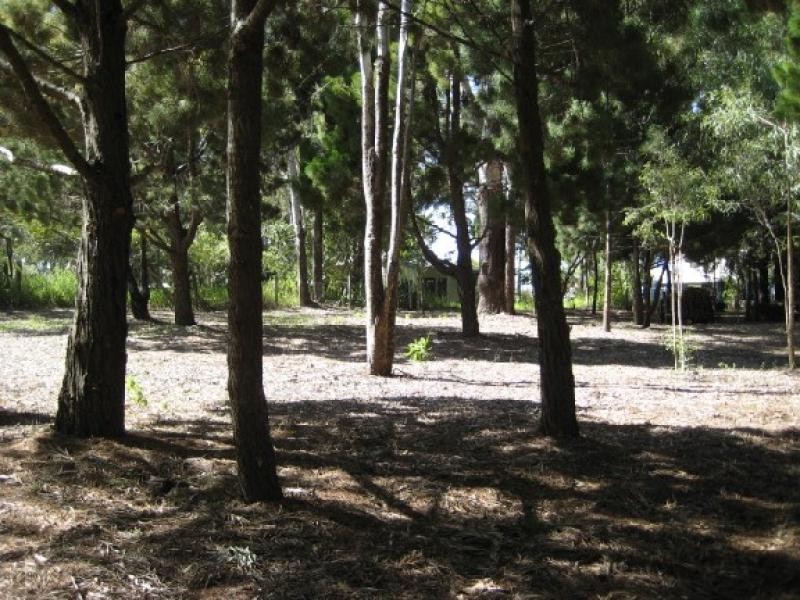 9 Lassig Street, Moore Park Beach QLD 4670