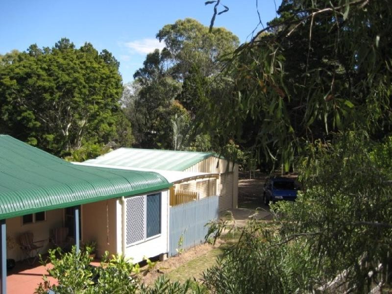 9 Lassig Street, Moore Park Beach QLD 4670