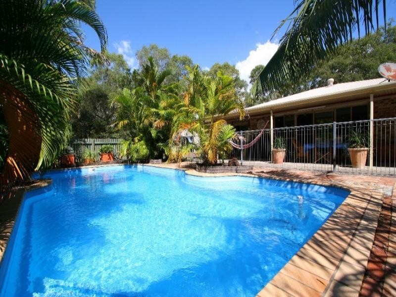 6 Plum Tree Crescent, Moore Park Beach QLD 4670