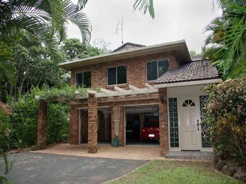 194 Sylvan Drive, Moore Park Beach QLD 4670