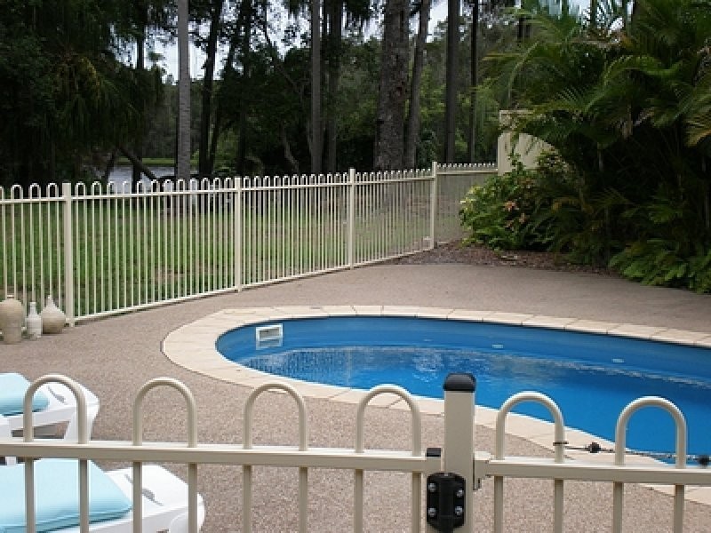 2 Orchid Drive, Moore Park Beach QLD 4670