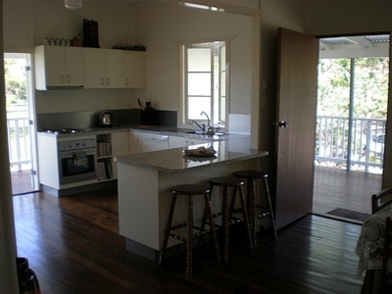 10 Isaac Moore Drive, Moore Park Beach QLD 4670