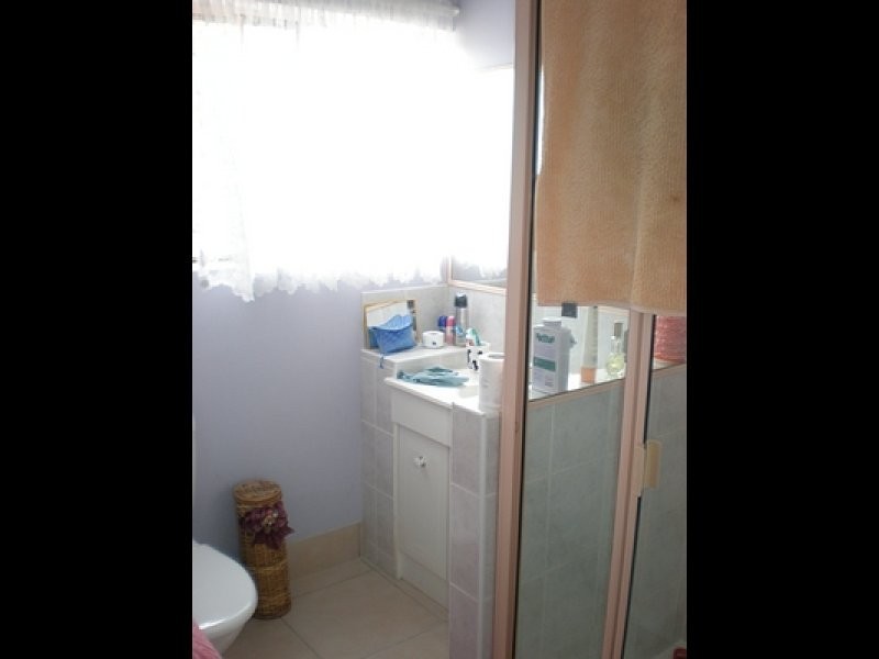 37 Alexander Drive, Moore Park Beach QLD 4670