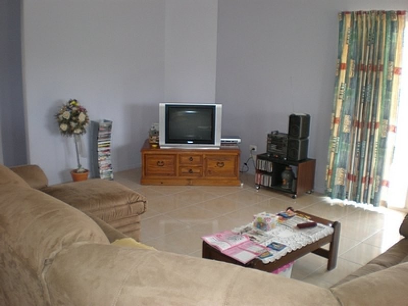 37 Alexander Drive, Moore Park Beach QLD 4670