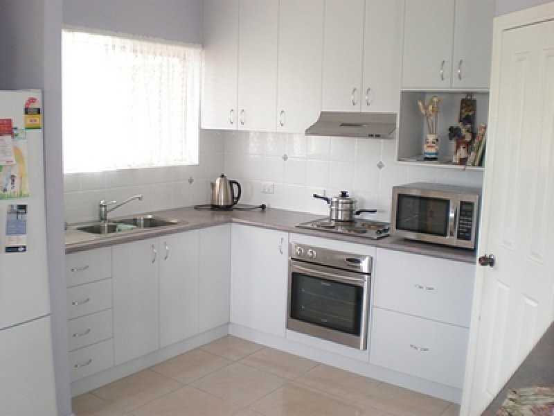 37 Alexander Drive, Moore Park Beach QLD 4670