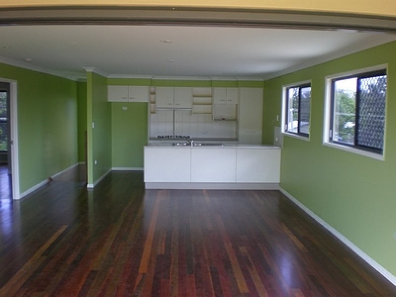 27 Kindt. Street, Moore Park Beach QLD 4670