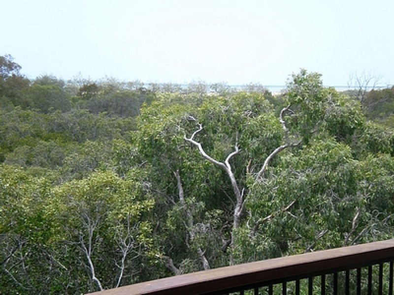 27 Kindt. Street, Moore Park Beach QLD 4670