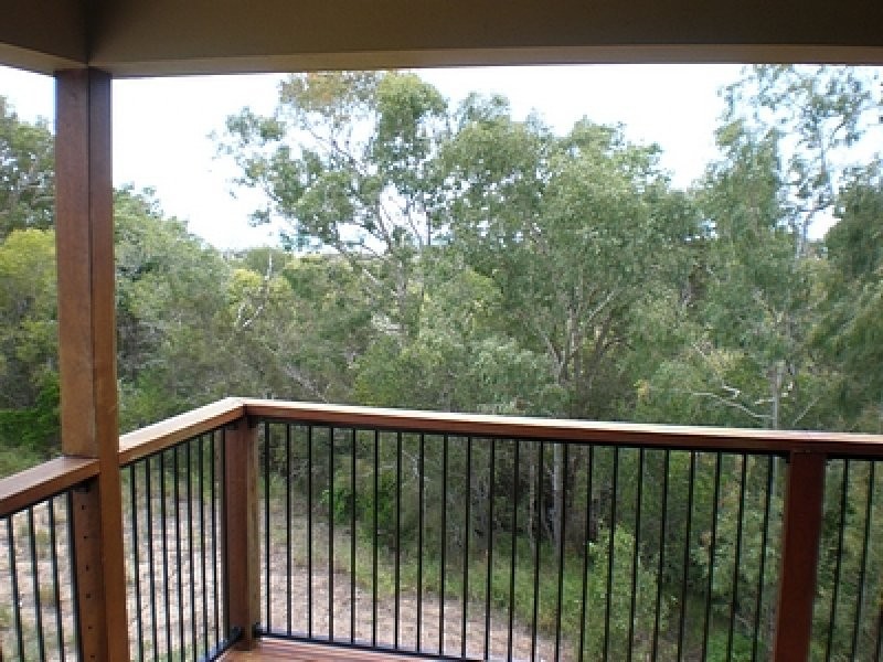 27 Kindt. Street, Moore Park Beach QLD 4670