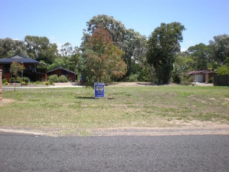 L1 Sandpiper Grove, Moore Park Beach QLD 4670
