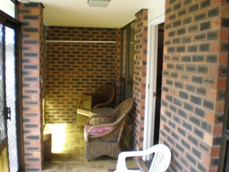 23 Palm Court, Moore Park Beach QLD 4670