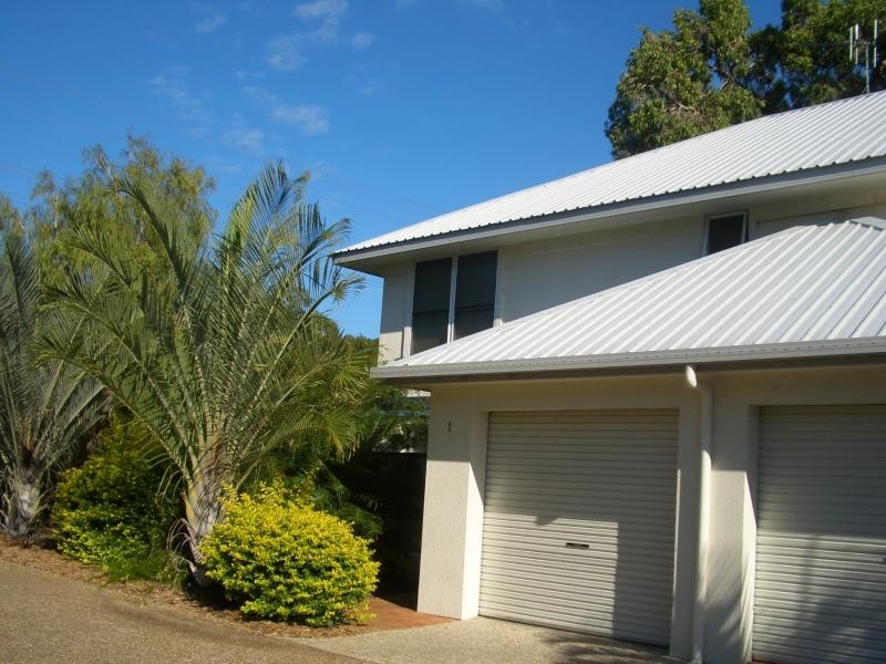 1/2 Sylvan Drive, Moore Park Beach QLD 4670