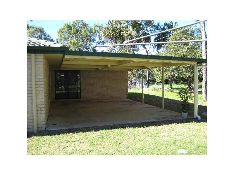 8 Egret Lane, Moore Park Beach QLD 4670