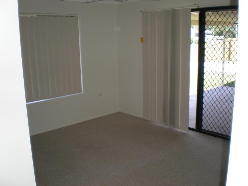 Moore Park Beach QLD 4670