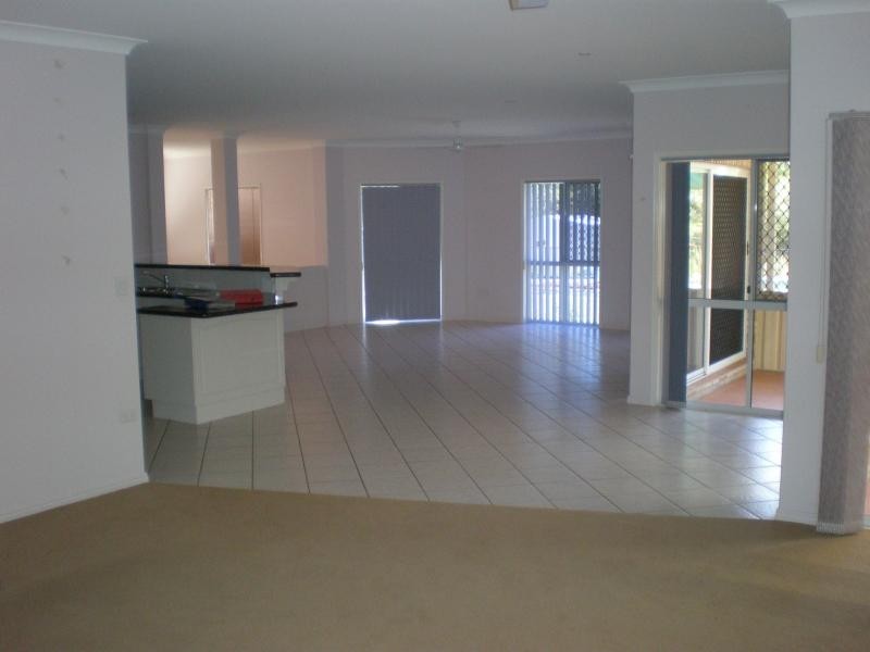 122 Malvern Drive, Moore Park Beach QLD 4670