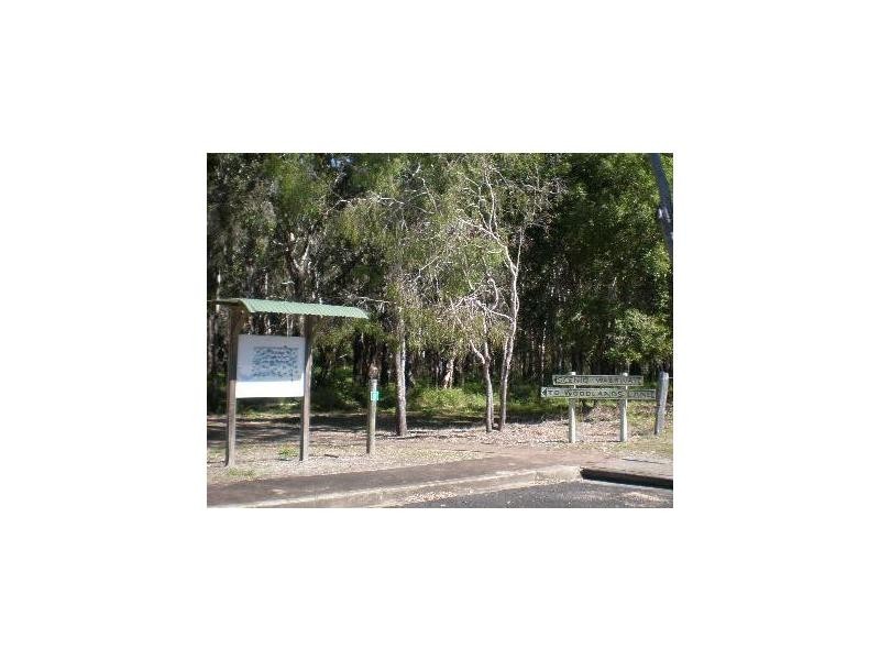 8 Olive Drive, Moore Park Beach QLD 4670