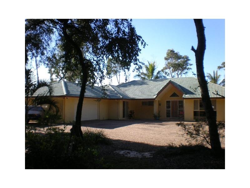 274 Sylvan Drive, Moore Park Beach QLD 4670