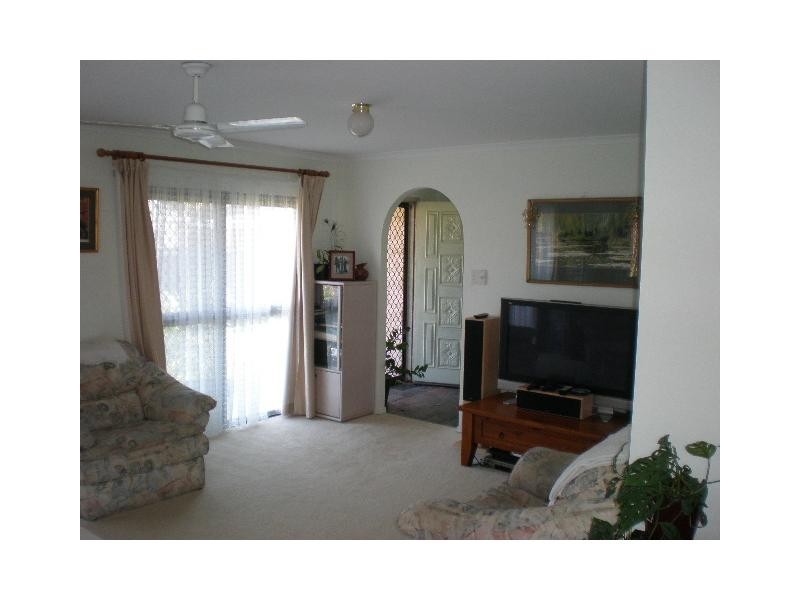 14 Palm Court, Moore Park Beach QLD 4670