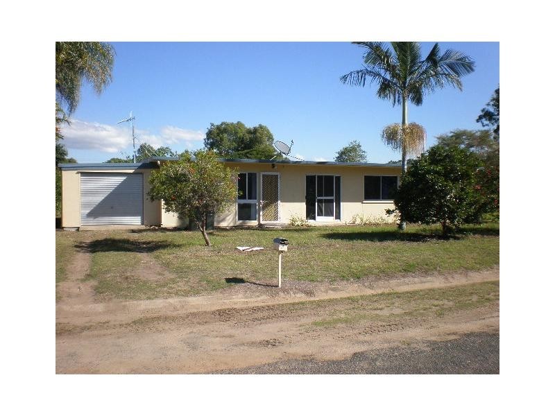 18 Kindt Street, Moore Park Beach QLD 4670