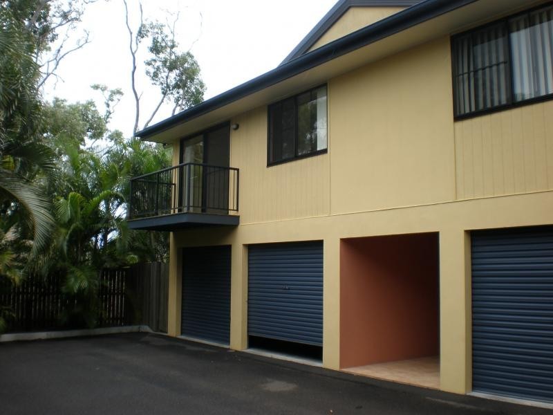 Moore Park Beach QLD 4670