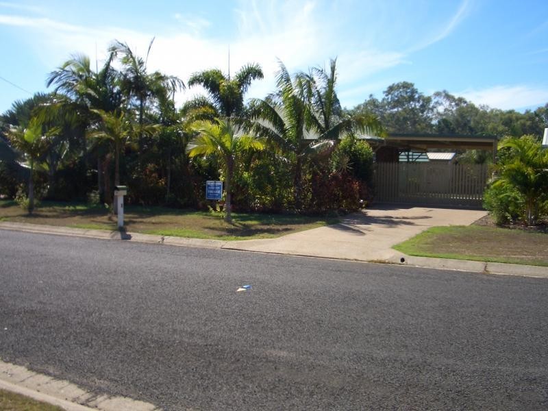 16 Orchid Drive, Moore Park Beach QLD 4670