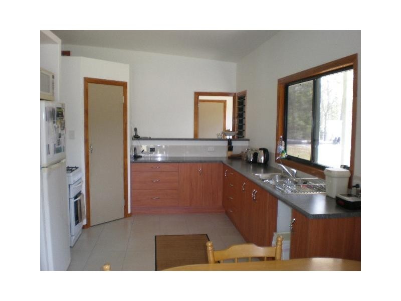 64 Tammy Road, Kingston Park, Moore Park Beach QLD 4670