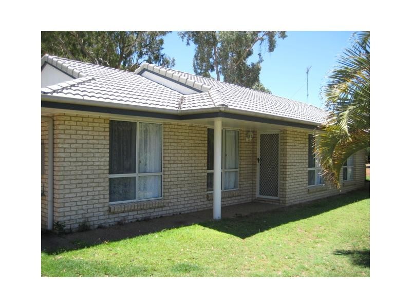 2 Kurrawa Court, Moore Park Beach QLD 4670
