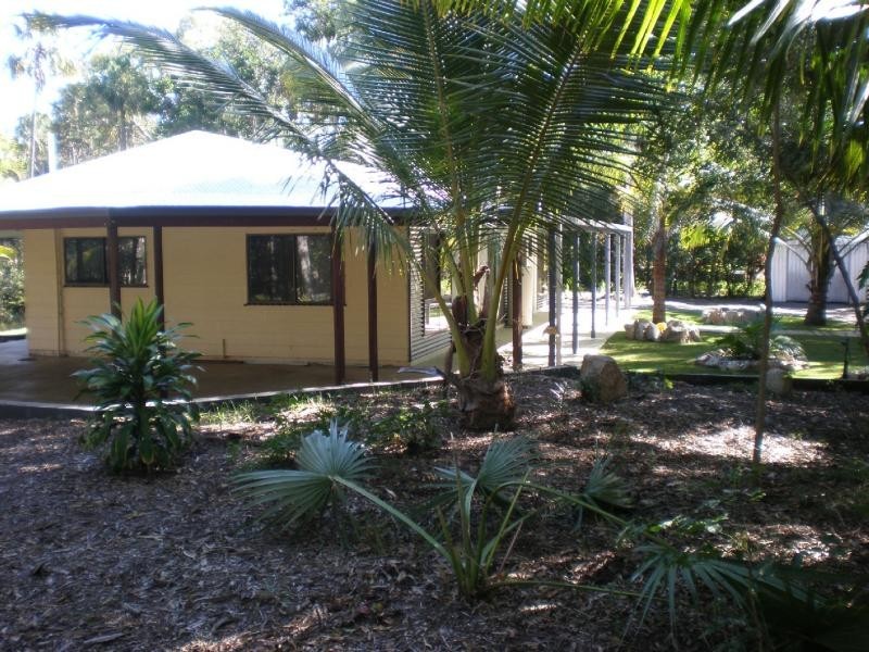 35 Plum Tree Court, Moore Park Beach QLD 4670