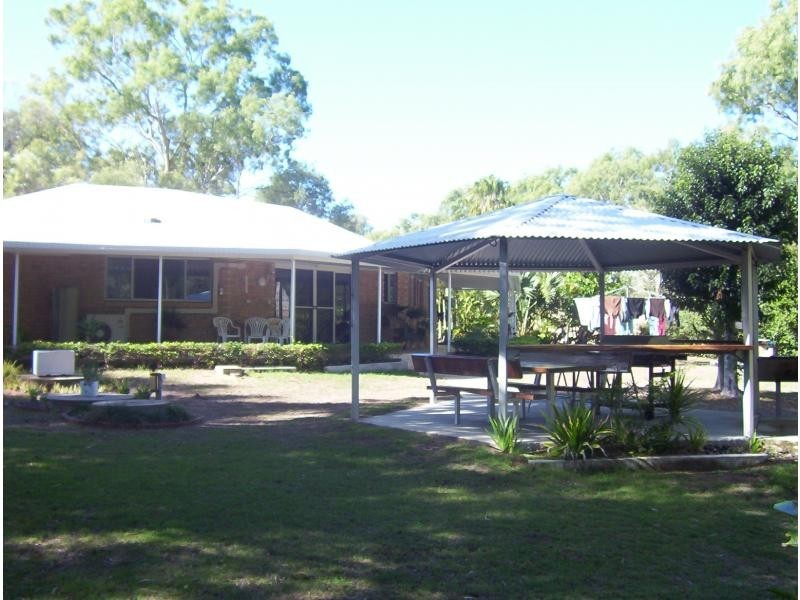 11 Plum Tree Crescent, Moore Park Beach QLD 4670