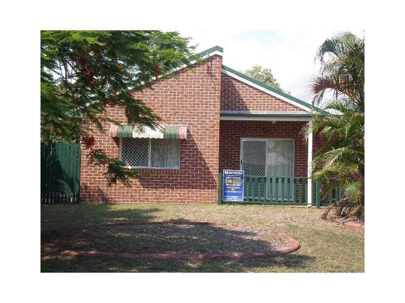11 Palm Court, Moore Park Beach QLD 4670