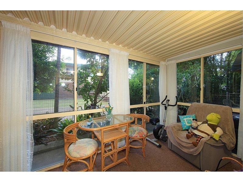 27 Pacific Boulevard, Moore Park Beach QLD 4670