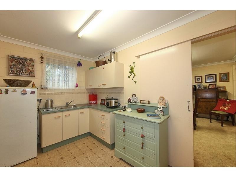 27 Pacific Boulevard, Moore Park Beach QLD 4670